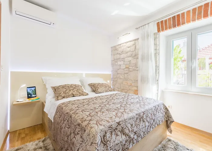 Grgur Lägenhet Split